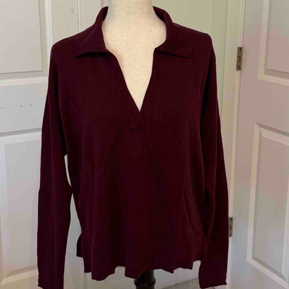 Banana Republic Factory Burgundy Open V-Neck Collared Sweater